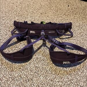 Petzl Macchu Kids Climbing Harness - Purple